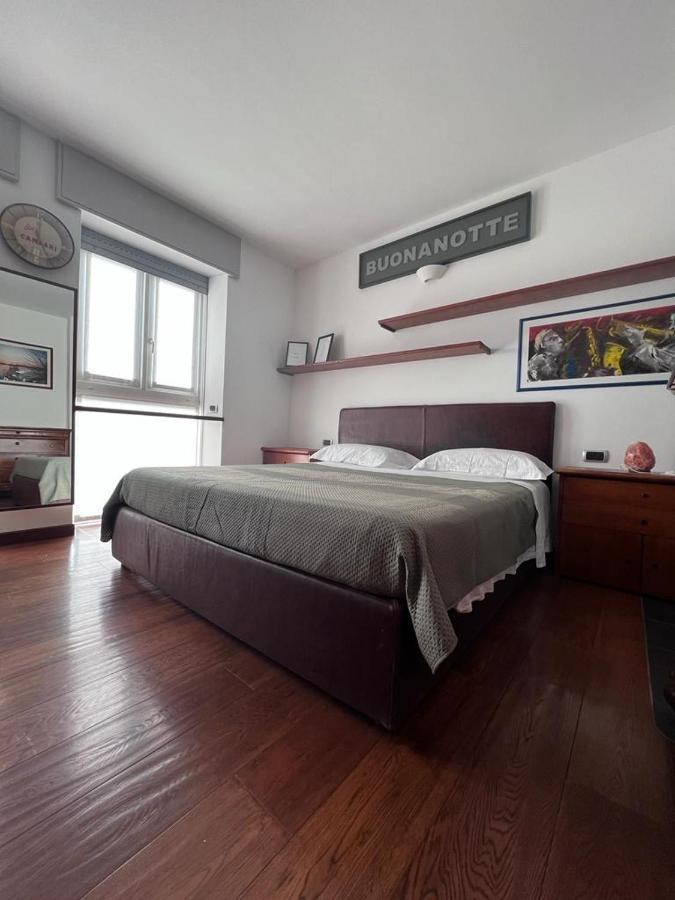Casa Vacanze Attico Sul Lago Di Lecco, A Due Passi Dal Centro Con Posto Auto Экстерьер фото
