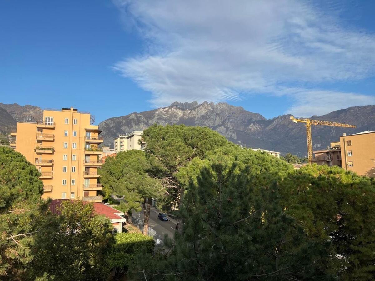 Casa Vacanze Attico Sul Lago Di Lecco, A Due Passi Dal Centro Con Posto Auto Экстерьер фото